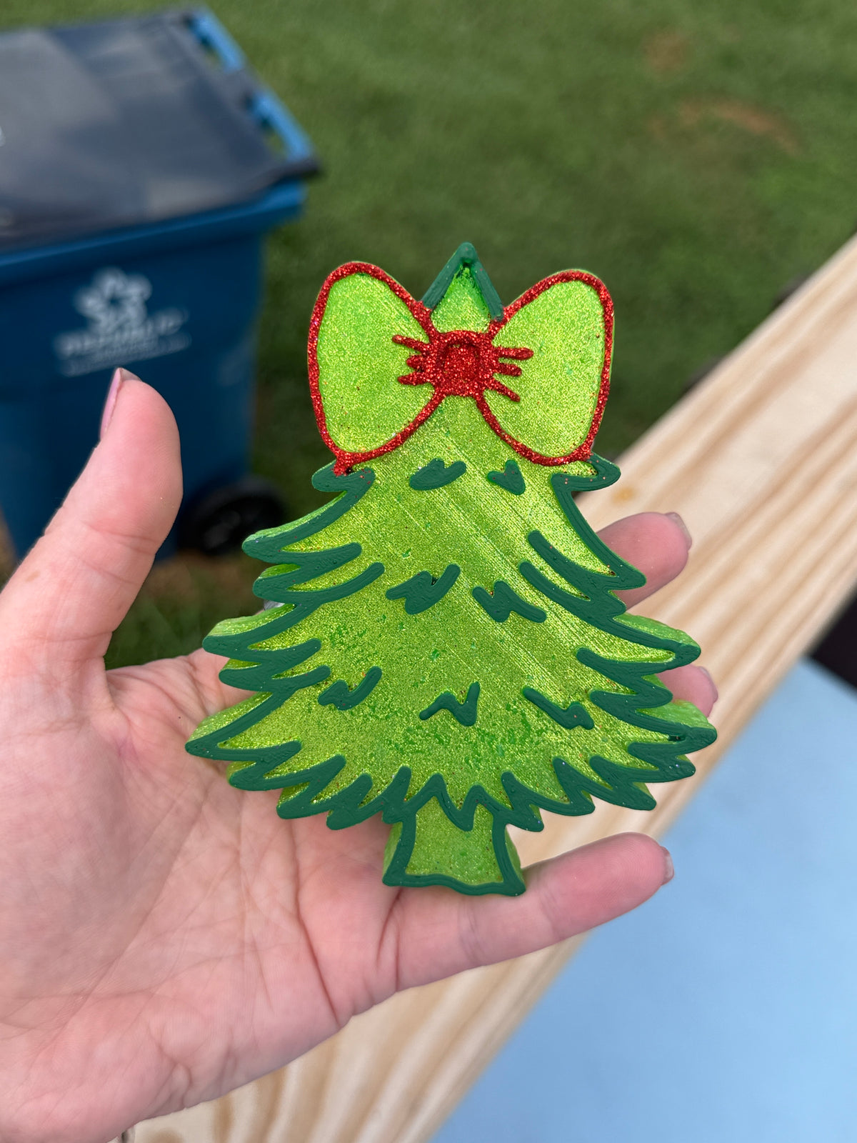 NO MOLD - Festive Christmas Tree Freshie – Hand-Painted